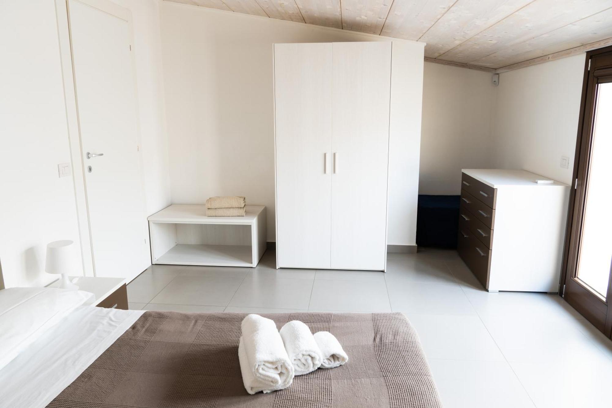 Ville Edilia Vacanze Marina di Ragusa Ngoại thất bức ảnh