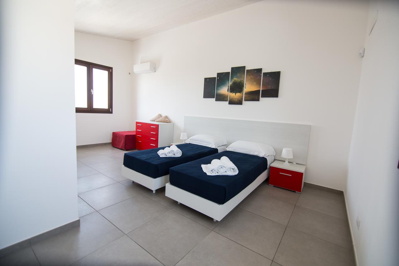Ville Edilia Vacanze Marina di Ragusa Ngoại thất bức ảnh