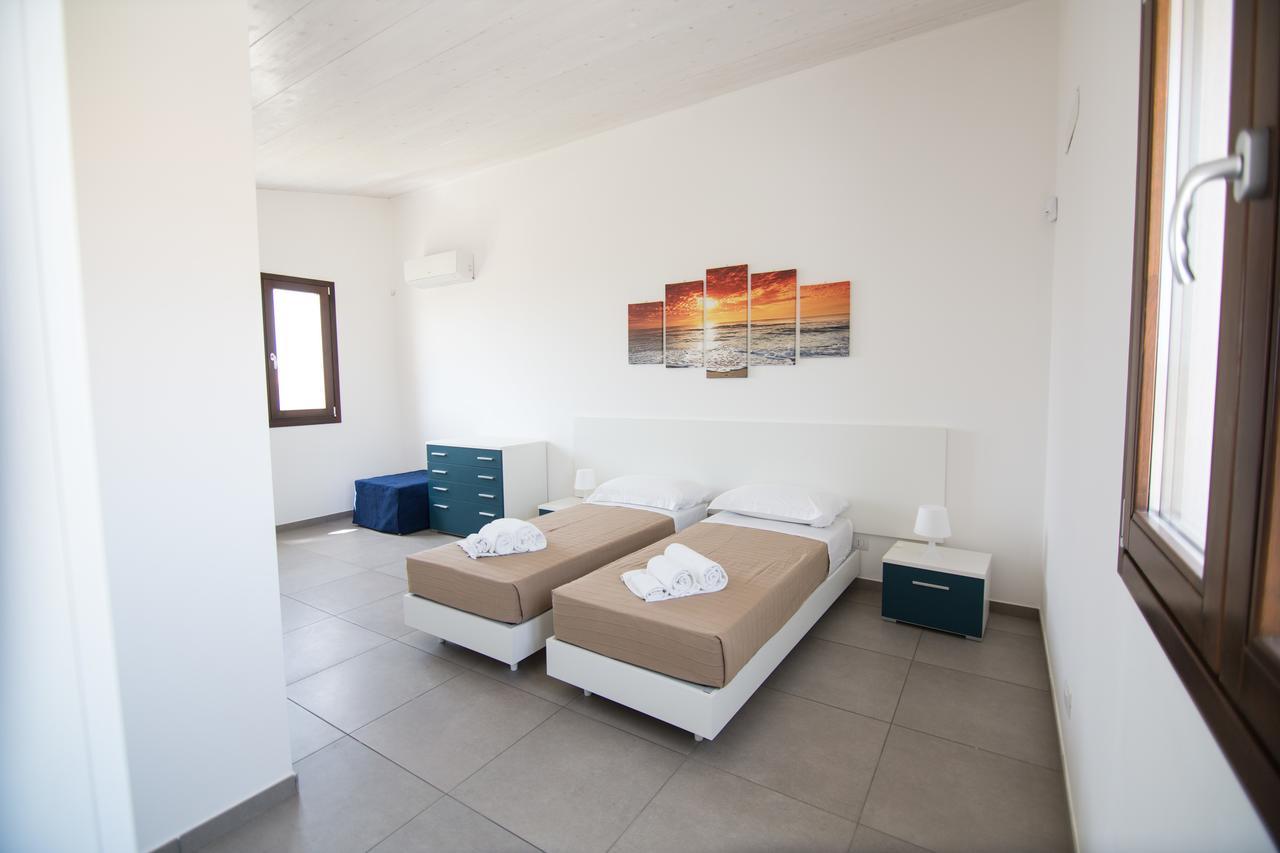 Ville Edilia Vacanze Marina di Ragusa Ngoại thất bức ảnh