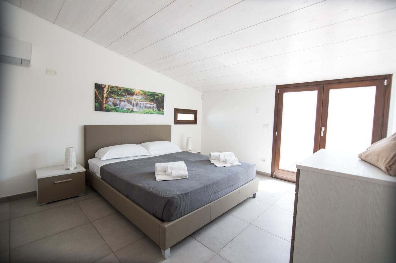 Ville Edilia Vacanze Marina di Ragusa Ngoại thất bức ảnh
